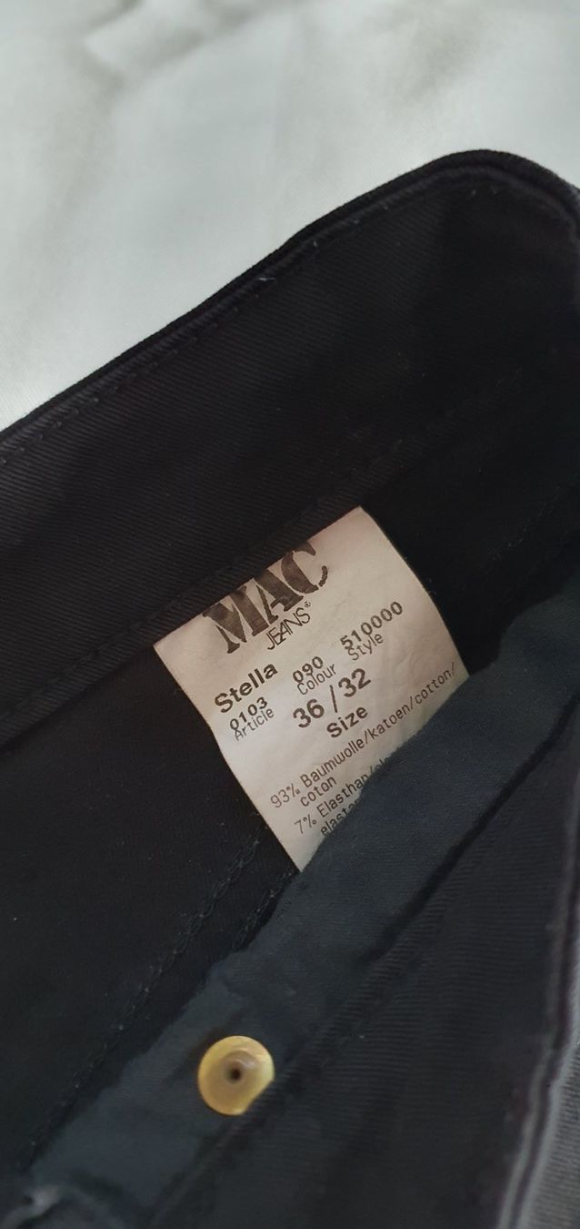 Pantaloni: schwarze Hose 36 / 32 – Usato da Niederbuchsiten venduto da klengyel 2