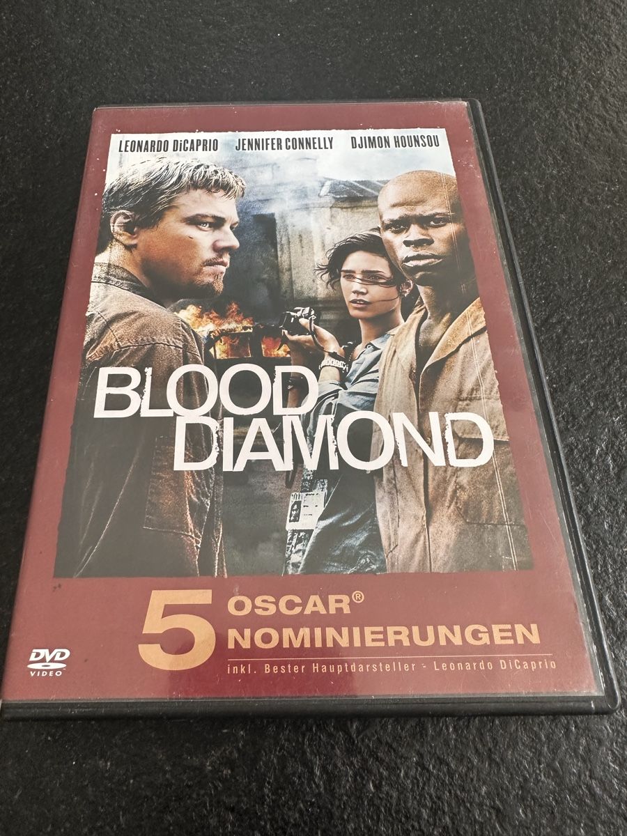 Tutti i DVDs: Blood Diamond DVD – Usato da Flüelen venduto da sas_pl7j