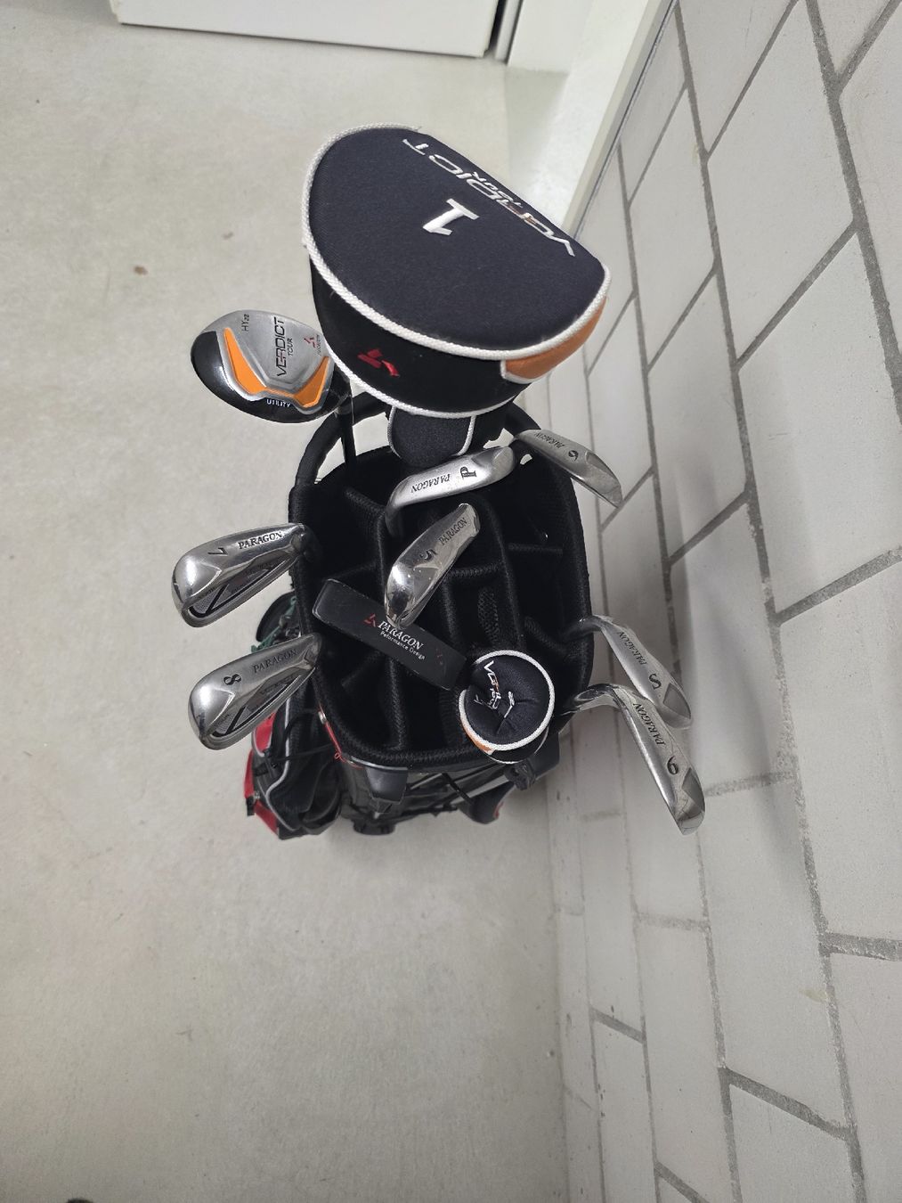 Clubs & Sets: Golfschläger Set mit Tasche gebraucht – D'occasion à Untersiggenthal par HK-D 4