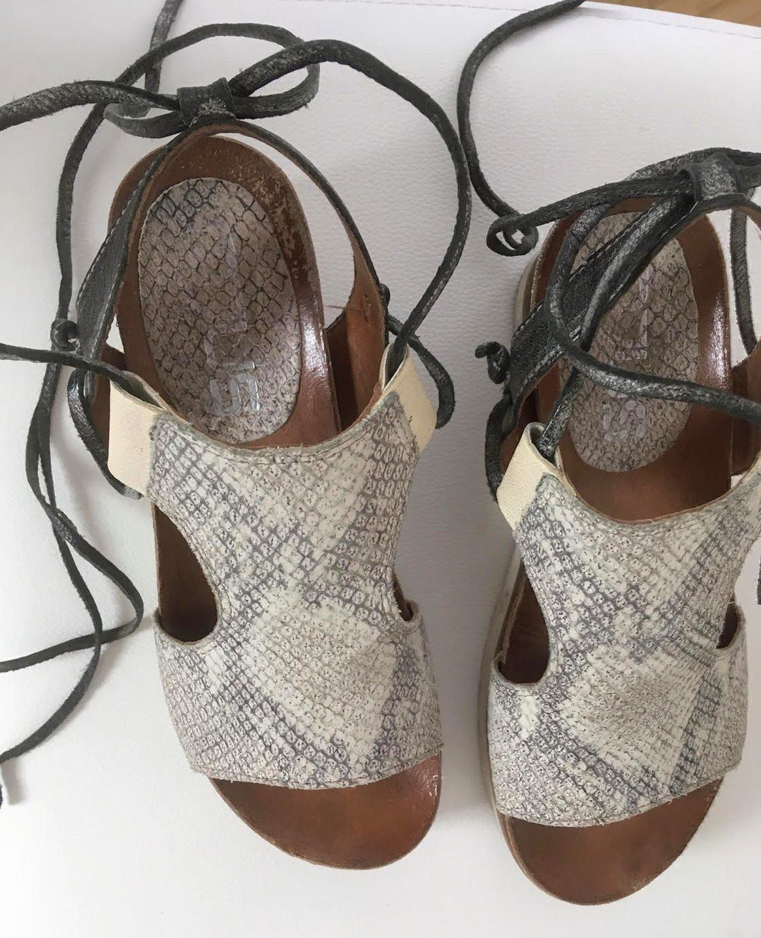 Mjus Scarpe da donna: Mjus Sandalen Leder Gr. 37 – Usato da Liestal venduto da Mas-Y-Mas 2