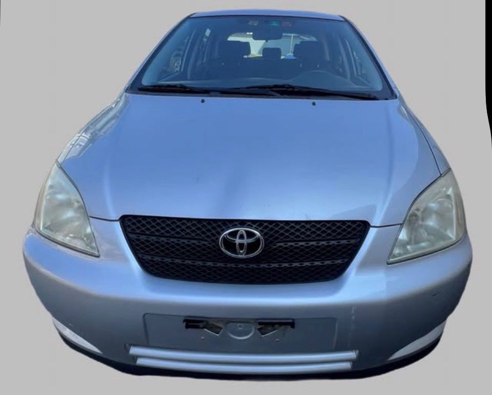 Toyota Automobili: Toyota Corolla 1.4  Jg 2003 – Usato da Zürich venduto da master8051