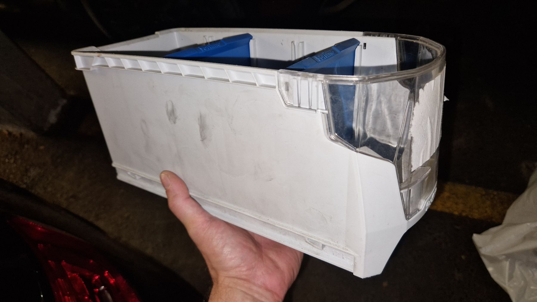 Scaffali: 25 Sortimo S-Boxen 18 kleine & 7 grosse Boxen – Usato da Menznau venduto da MillAut 2
