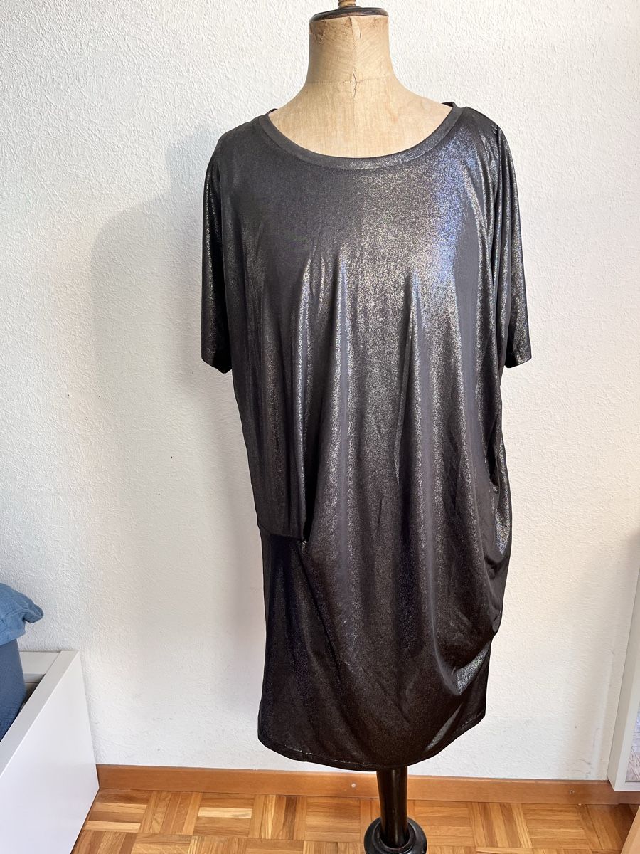 Vestiti: Robe métallisée taille L  – Usato da Genève venduto da ct_fqr8