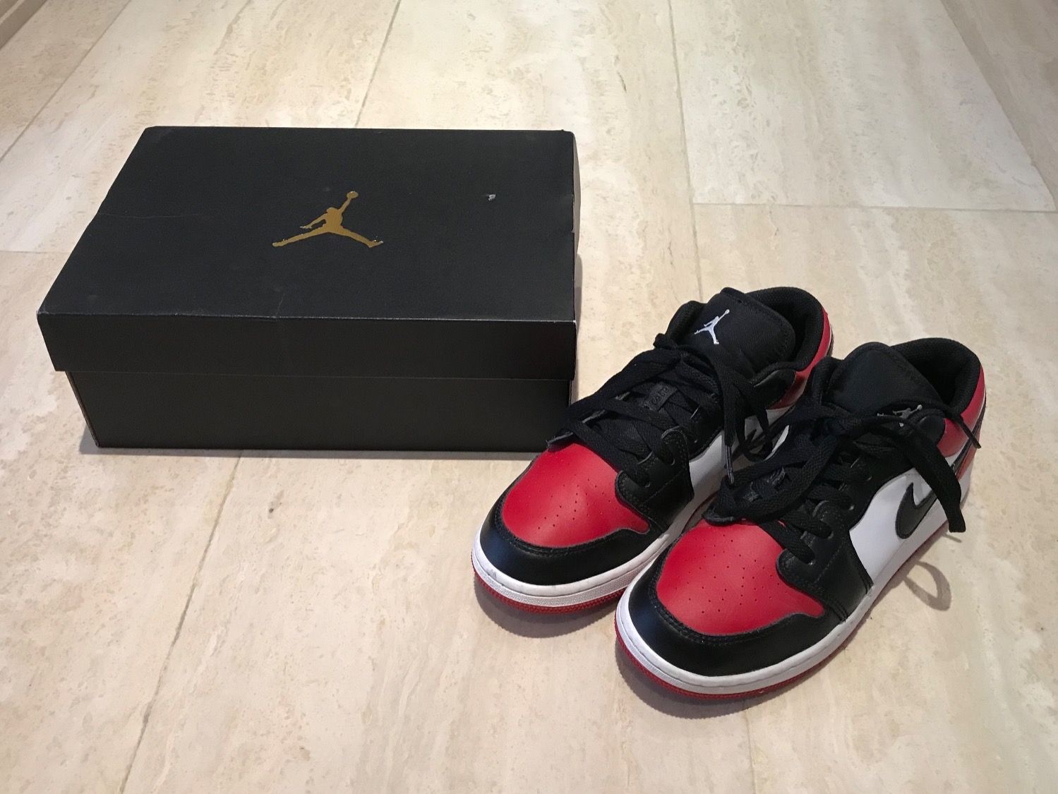 Jordan Damenschuhe: Air Jordan 1 Low Bred Toe EU 39 – Gebraucht aus Au SG von alphajoker 1