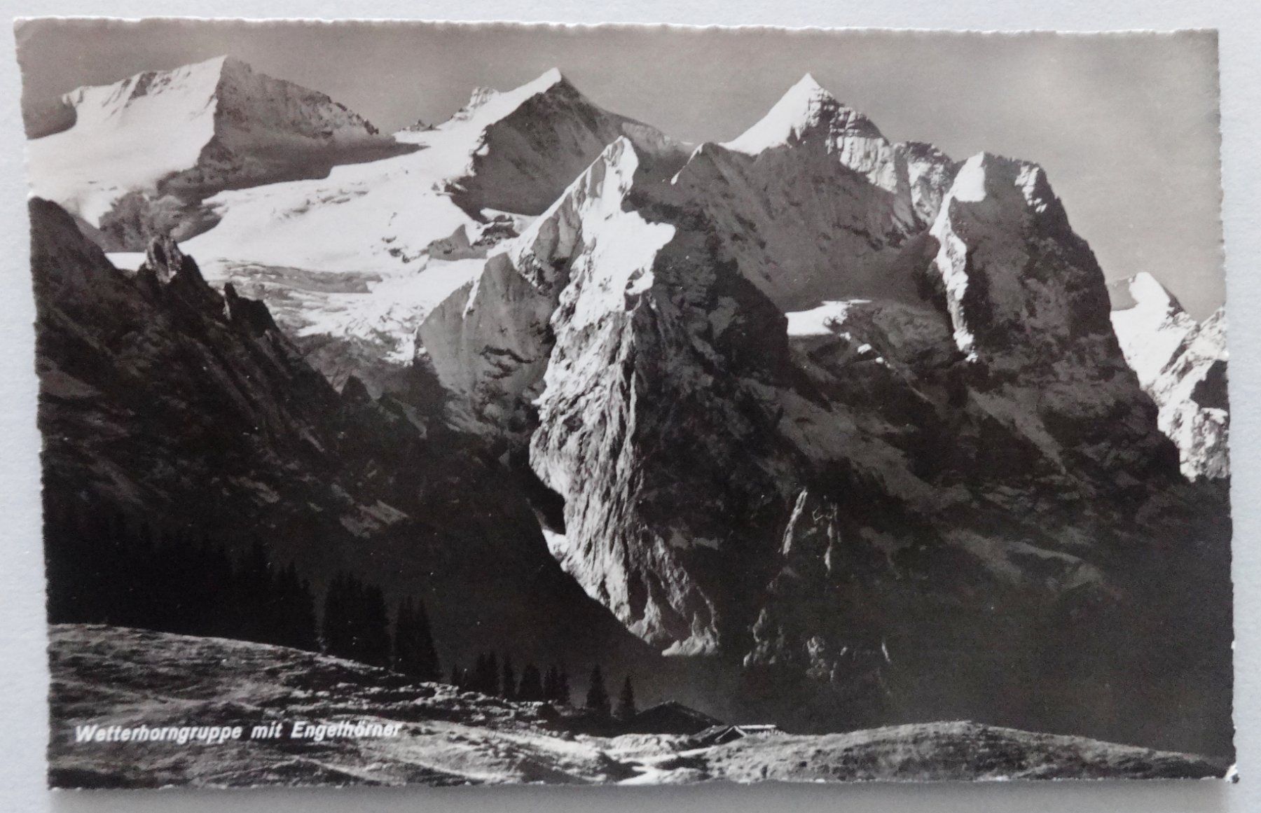 Cartes postales: Wetterhorngruppe mit Engelhörner – D'occasion à Fétigny par Billy2miny