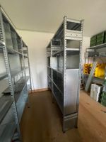 Errex Regal mit geschlitzten Tablaren, Separatoren, Rückwand