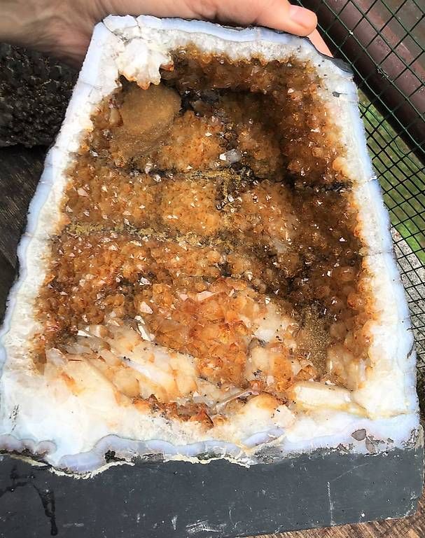 Minerali & Pietre curative: géode d'améthyste chauffée, vraie citrine géode existe pas – Usato da Vevey venduto da zabounetta