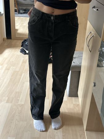 Damen Jeans BERSHKA grau Grösse 38 guter Zustand