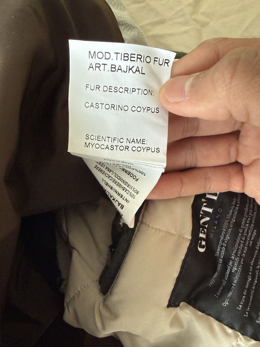 Loro Piana Giacche: Tiberio Castor Fur and Wool Jacket – Nuovo e nell'imballaggio originale da Genève venduto da luc_5q8p 7