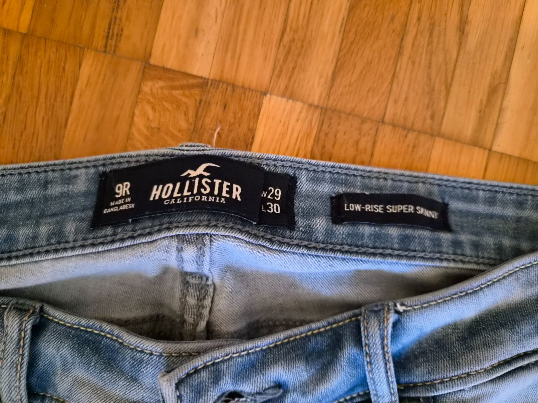 Hollister Jeans: Jeans hollister – Usato da Agno venduto da siuxy 2