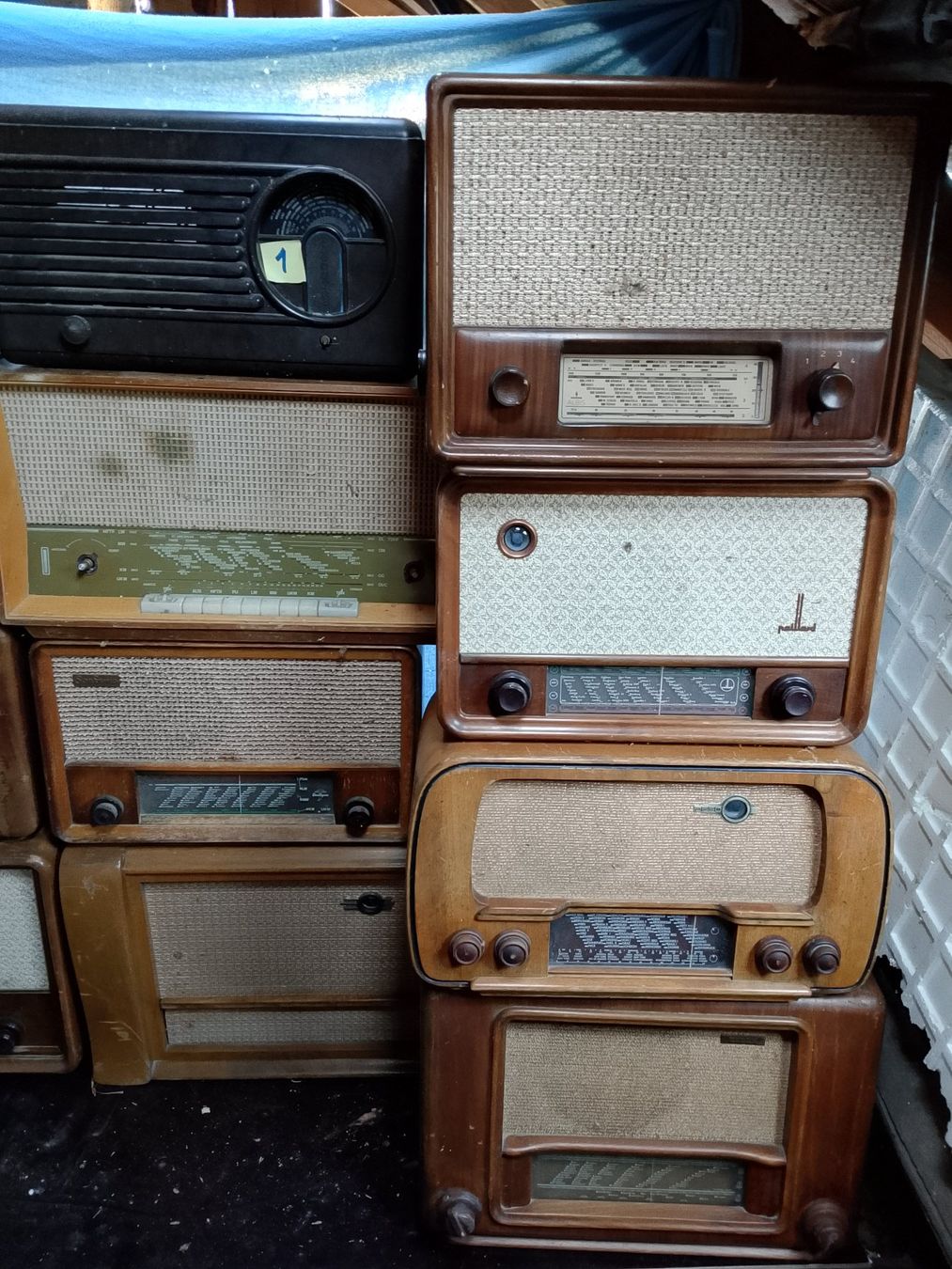 Radio: 12 Radios alt, nicht getestet – Usato da Nuglar venduto da lampa-radio 1