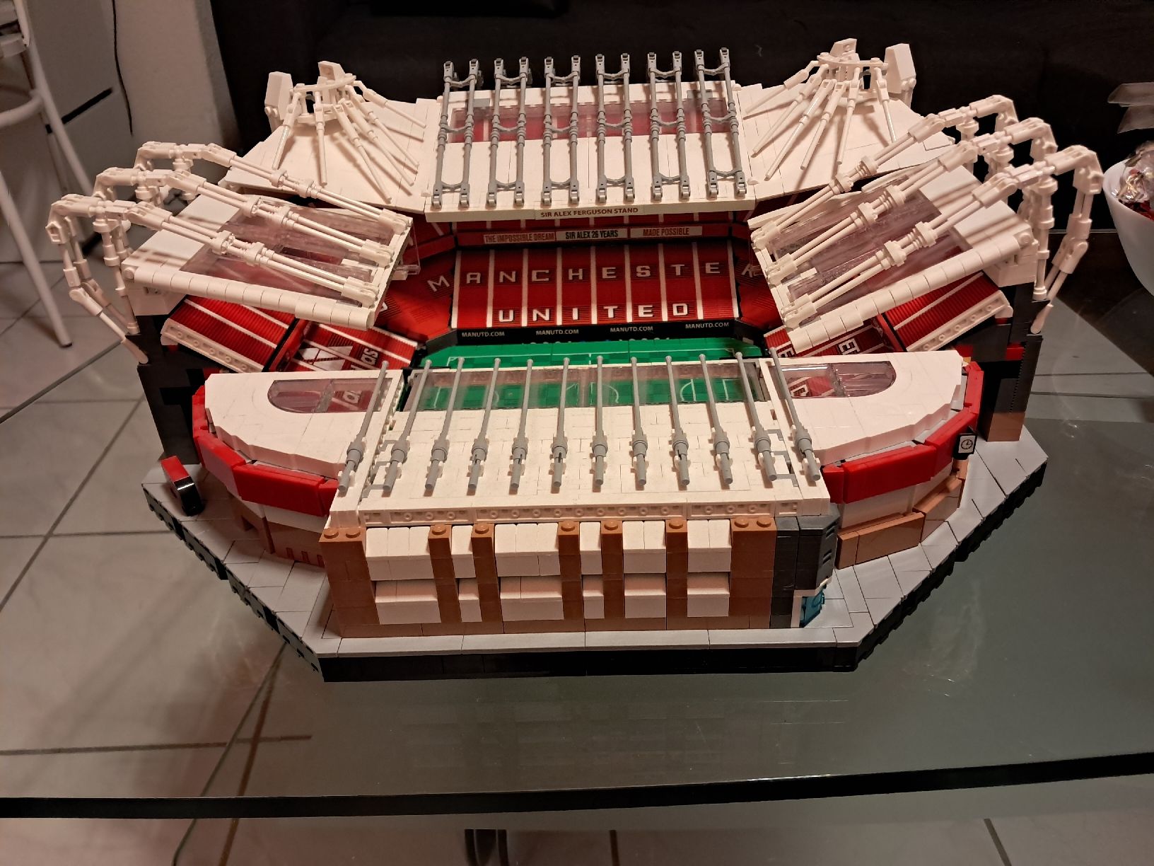 Lego Giocattoli: Lego Stadion Old Trafford 10272 – Usato da Egerkingen venduto da Pascal.FL 2