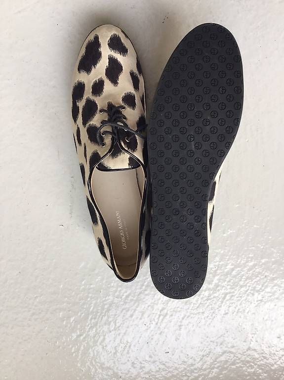 Armani Damenschuhe: Giorgio Armani – Gebraucht aus Wald ZH von ivor 1
