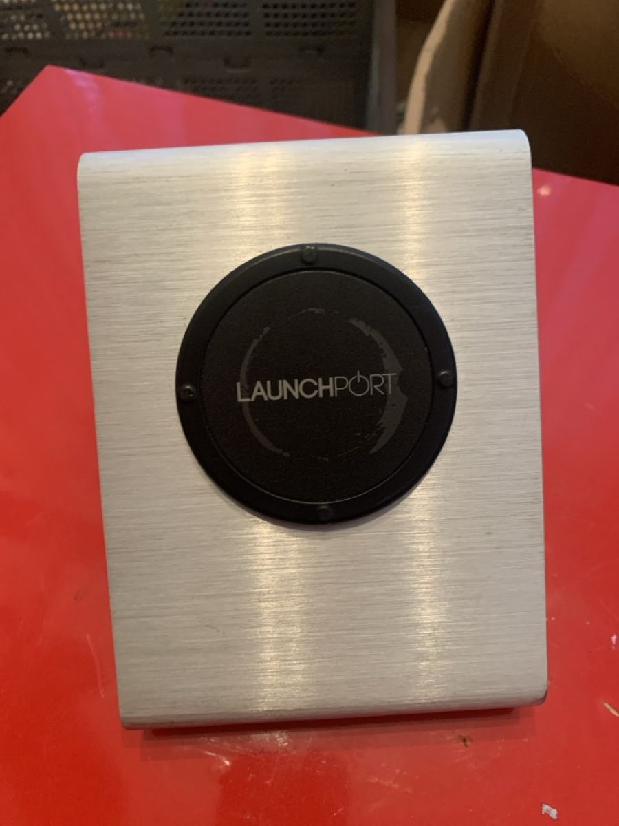iPort LaunchPort BaseStation iPad Dock – ohne Netzteil (Gebraucht) in ...