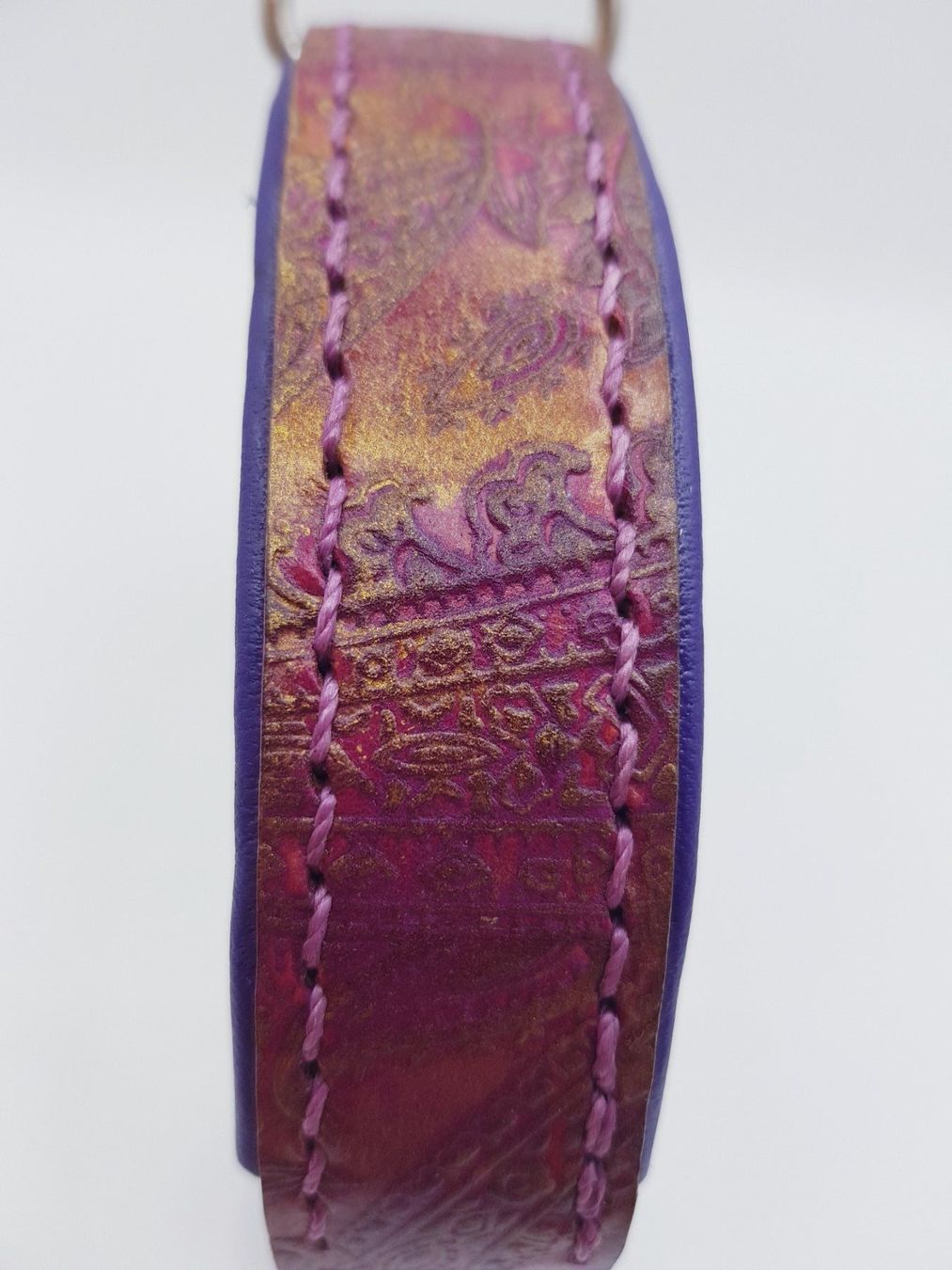 Leine & Halsband: Hundehalsband Leder violett gold – Neu (gemäss Beschreibung) aus Menziken von Zyropa 1
