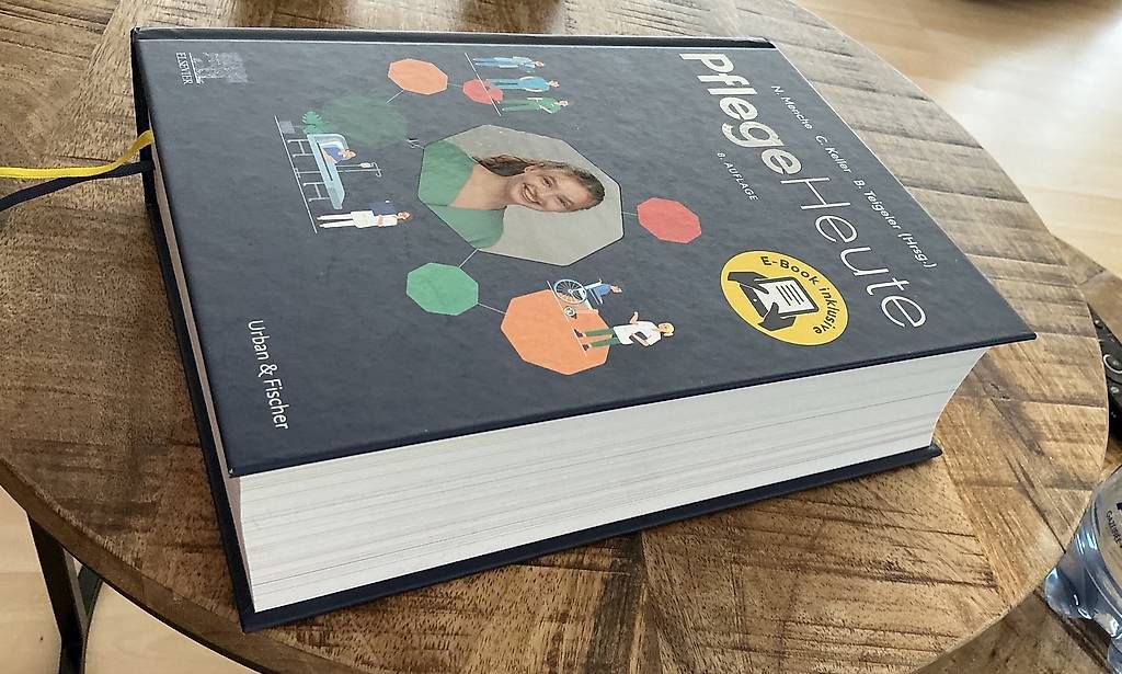 Libri: Pflege Heute - 8. Auflage – Usato da Meilen venduto da ayl_l28b 3