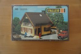 Faller 205 = 130205 Einfamilienhaus - passt zu Kibri
