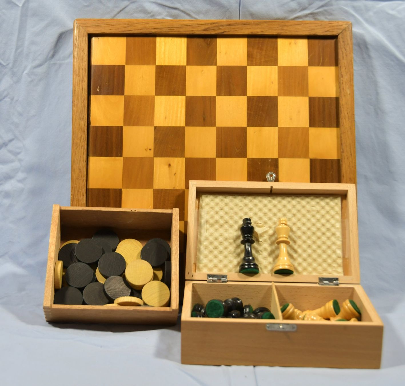 Giochi: Brettspiel - Mühle oder Schach – Usato da Lohn-Ammannsegg venduto da Keyflower