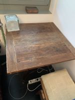 Antiker Tisch aus altem Schiffsholz von Asien