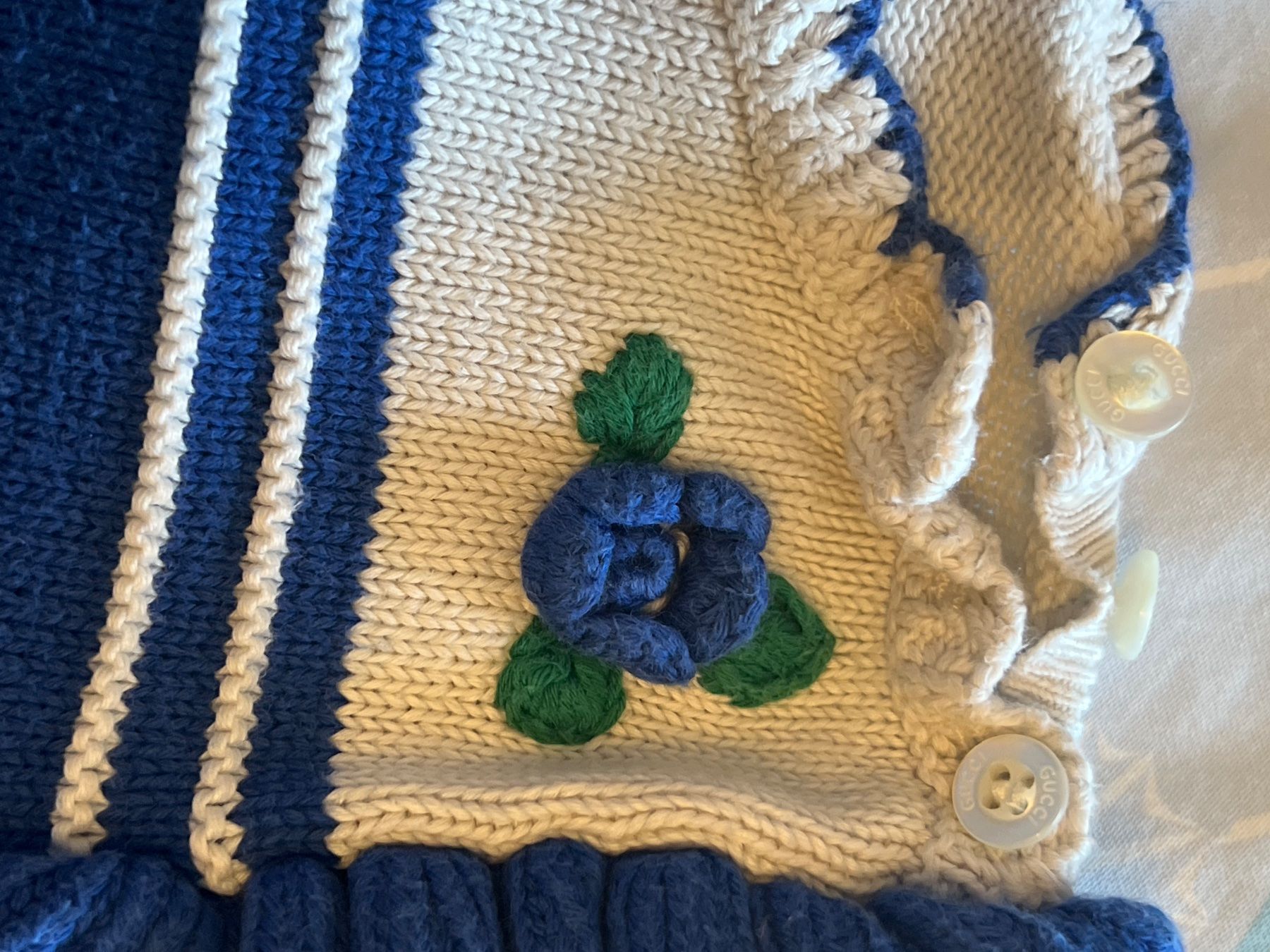 Gucci Maglioni & Felpe: Gucci Mädchen Pullover – Usato da Menzingen venduto da Mypersonalshopp 1