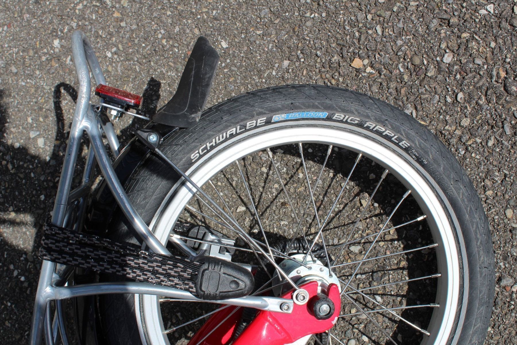 Biciclette: Kokua 16" Schutzblech, Ständer und Gebäckträger – Usato da Walliswil-Nbipp venduto da Speer516 5