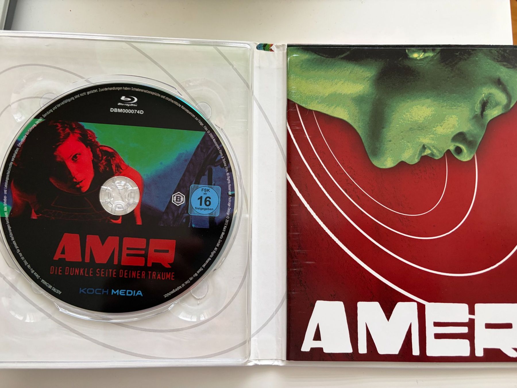 Tutti i DVDs: AMER - Die dunkle Seite der Träume - Mediabook – Usato da Luzern venduto da cole.trickle 2