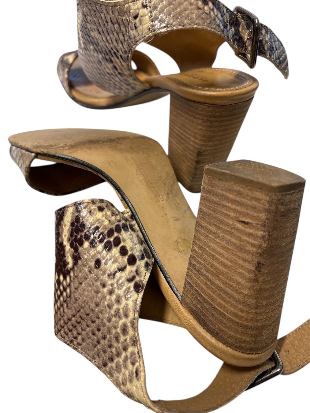 Globus Scarpe da donna: Pumps "Globus",  Gr. 39, Absatzhöhe 9 cm – Usato da Pratteln venduto da sexty-nine-69 3