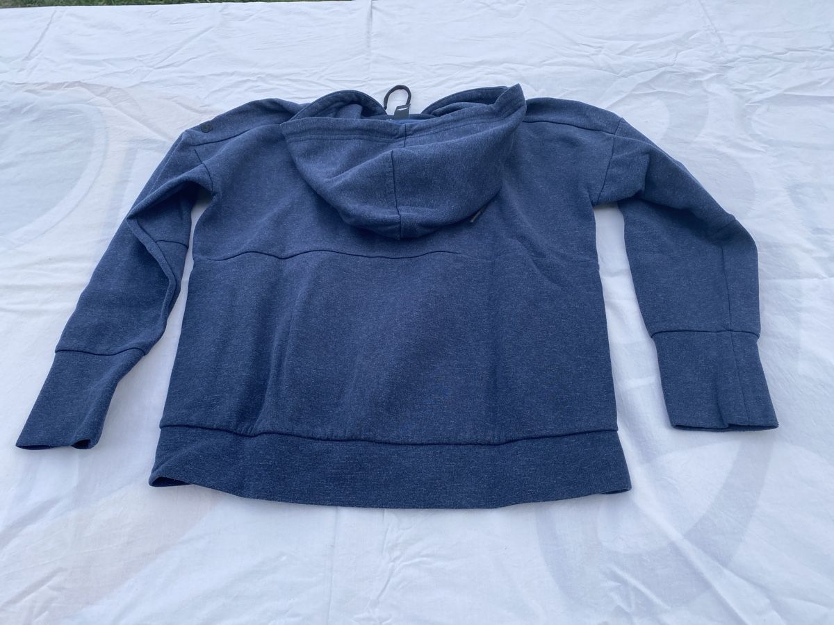 Adidas Jacken: Veste adidas  – Gebraucht aus Lonay von Ikoko 1