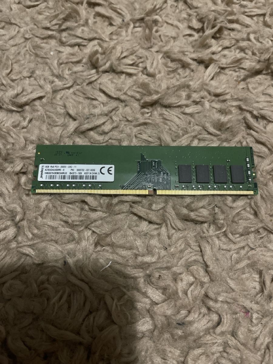 Kingston Memoria / RAM: Kingston 8GB DDR4 RAM Modul PC4-2666V – Usato da Unterkulm venduto da AnoliOccasion
