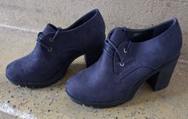 Blaue Wildleder Stiefeletten mit Absatz, Grösse 38