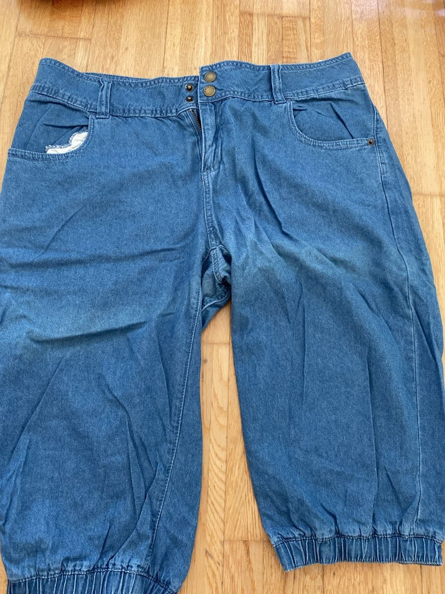 Jeans: Twintip halblange Hosen – Gebraucht aus Luzern von oli_6x2r