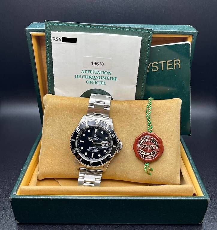 Orologi: Rolex Submariner Date Ref. 16610 Full Set 2002 – Usato da Lugano venduto da luganotopwatches 7