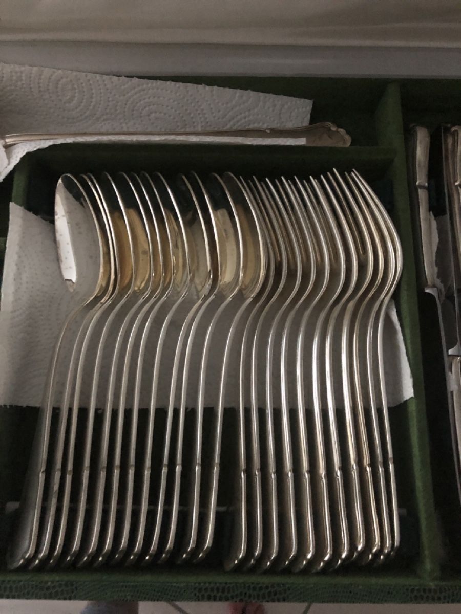 Set di posate: Tafelbesteck/Cutlery Set 36 Pieces Deetjen Silver – Usato da Baltschieder venduto da Miumiu21