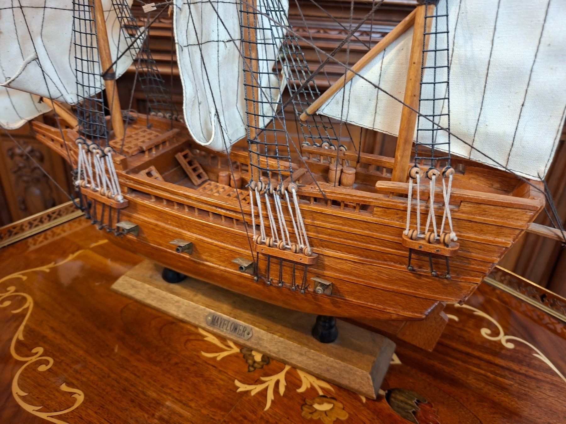 Kit di modellismo & Modellini statici: Holzmodell Segelschiff Mayflower Handarbeit – Usato da Steffisburg venduto da ZeitReise_ 2