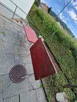 Gartentisch, rot, Vintage Stil, ideal für den Sommer!