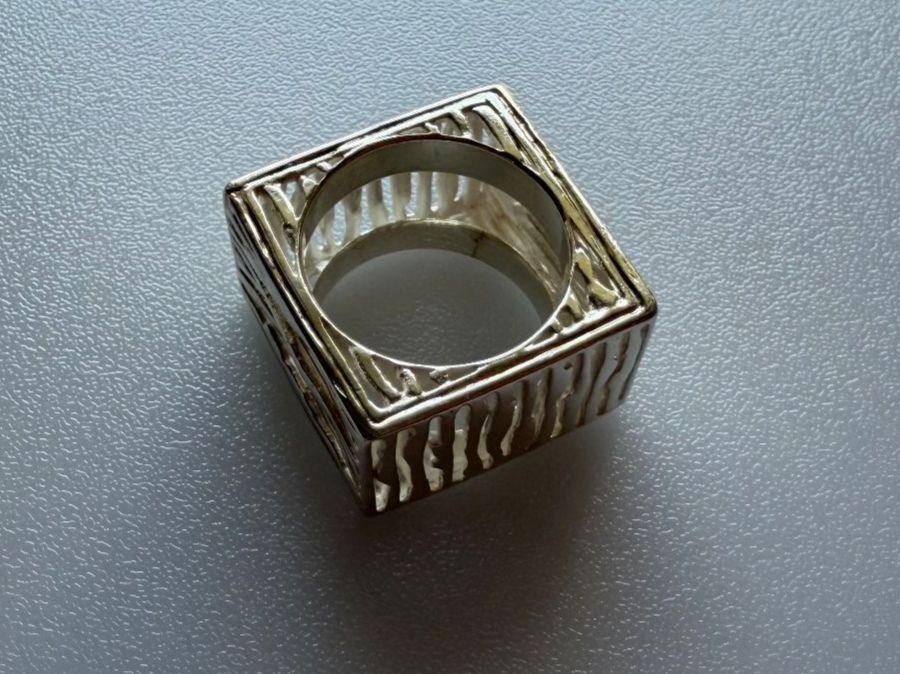 Bagues: Ring Quadratisch 925 Silber Grösse 58 – D'occasion à St. Gallen par galluswatches 1
