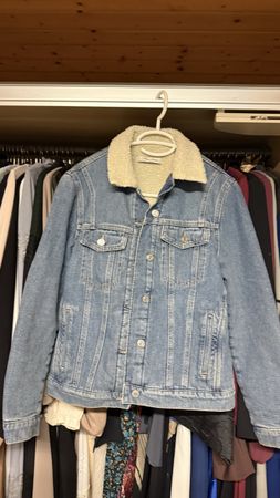 Winter Jeans Jacke mit Teddyfutter, Grösse M, Top Zustand!