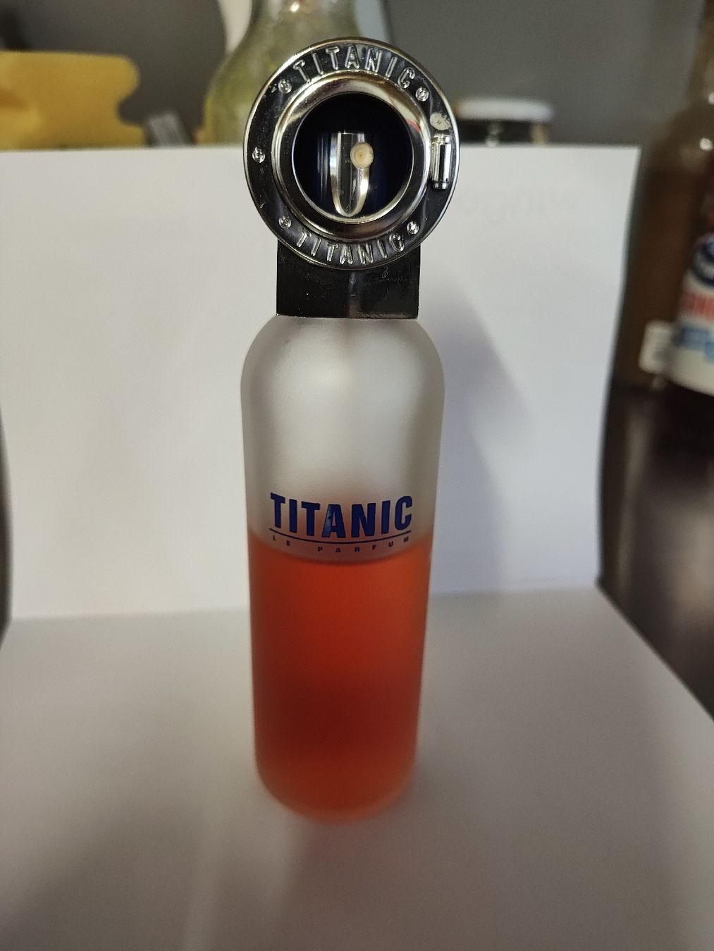 Profumi & Eau de Toilette: Titanic EU de Parfum – Usato da Reichenbach i.k. venduto da Bcarlos