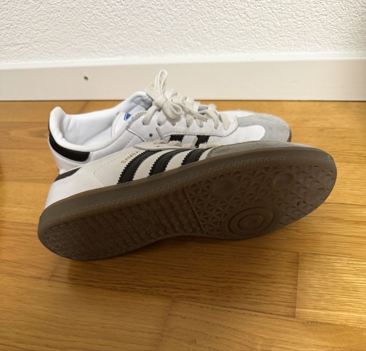 Adidas Scarpe da uomo: Adidas Samba Weiss/Grau Grösse 42 – Usato da Möhlin venduto da romano19 2