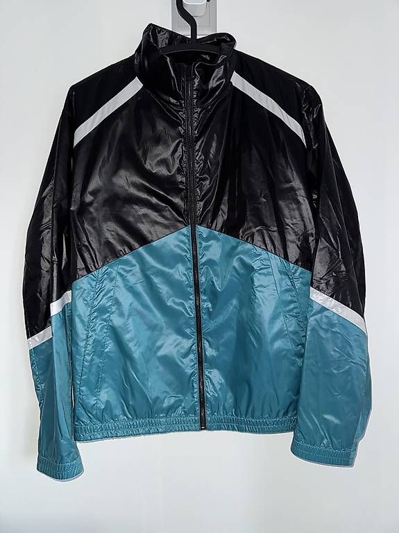 Giacche: Hugo Boss Trainingsjacke Gr. L – Usato da Kreuzlingen venduto da 7de_922d