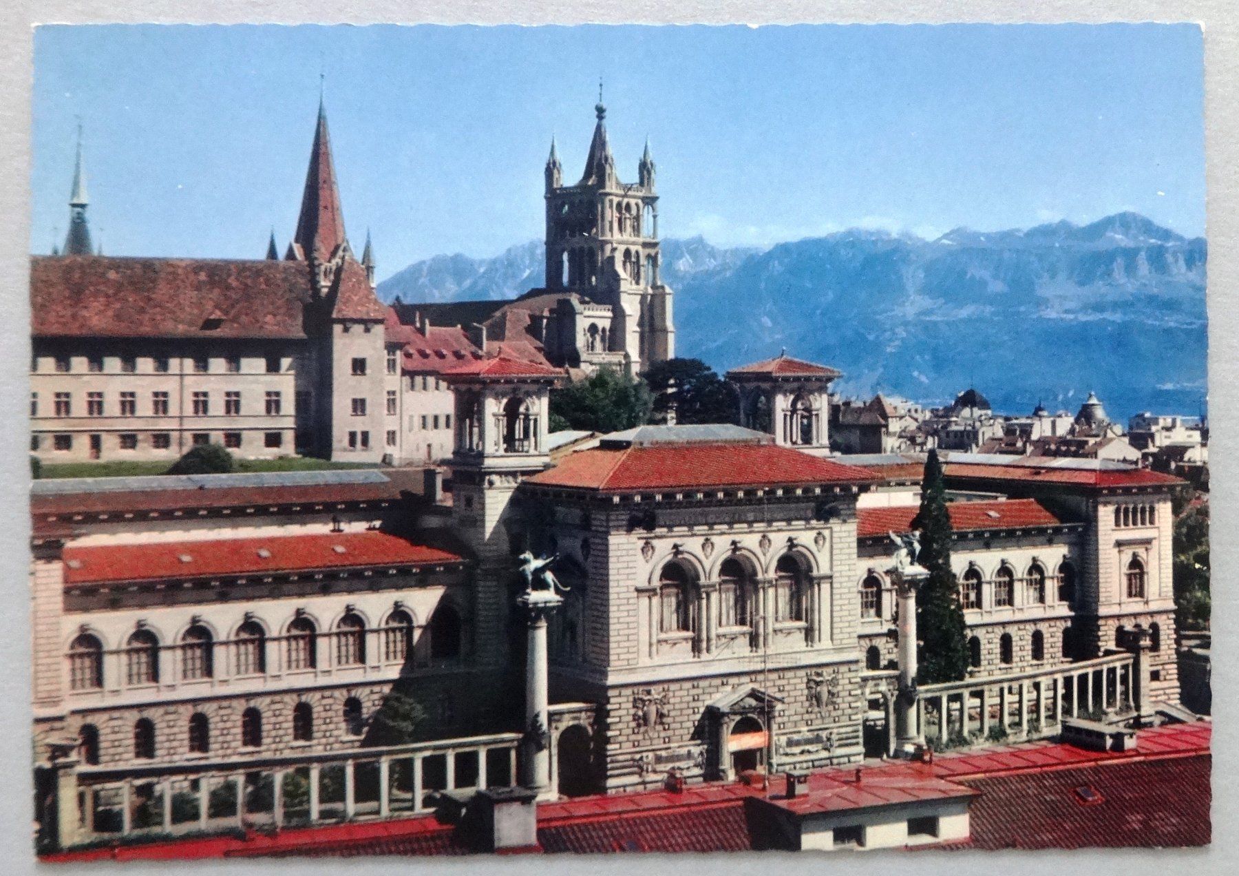 Cartoline postali: Lausnne - L' Université et la Cathédrale – Usato da Fétigny venduto da Billy2miny