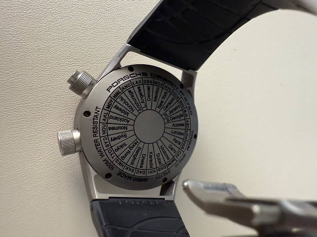 Orologi: Porsche Design Worldtimer P6750.13.44.1180 – Usato da Oberhofen Thun'see venduto da porsche64 2