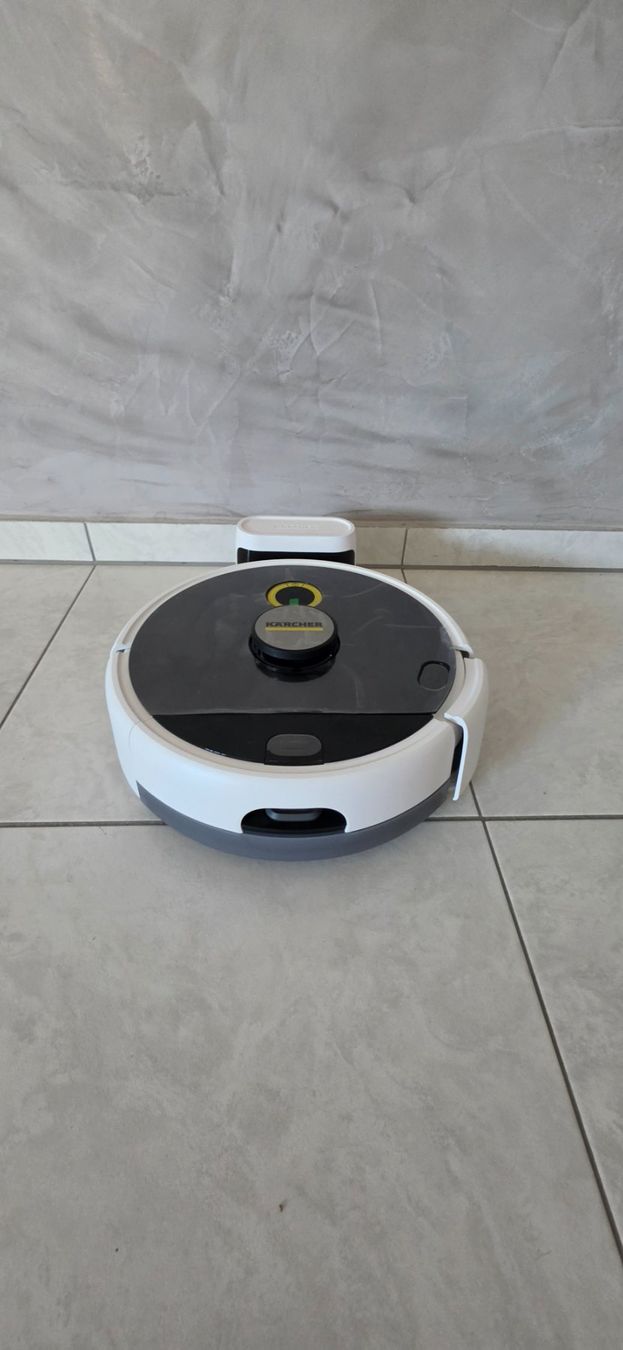 Kärcher Aspirateurs & Accessoires: Saugroboter Kärcher RCF 3 – D'occasion à Bassersdorf par Lilipi