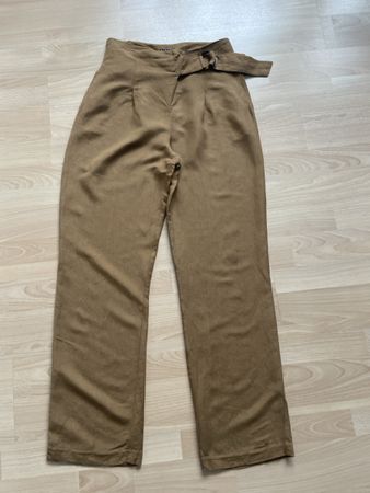 Pantaloni Sisley taglia 38, più di 50% in lino