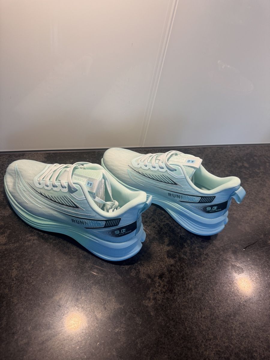Chaussures hommes: Schuhe – Neuf (Voir description) à Emmen par kro_6gmf