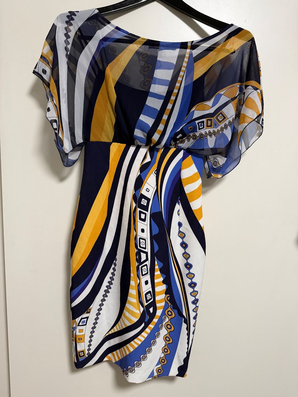 Lotti di vestiti: Kleiderpacket Damen Gr 36 -38 EUR – Usato da Basel venduto da iulia_haul 1