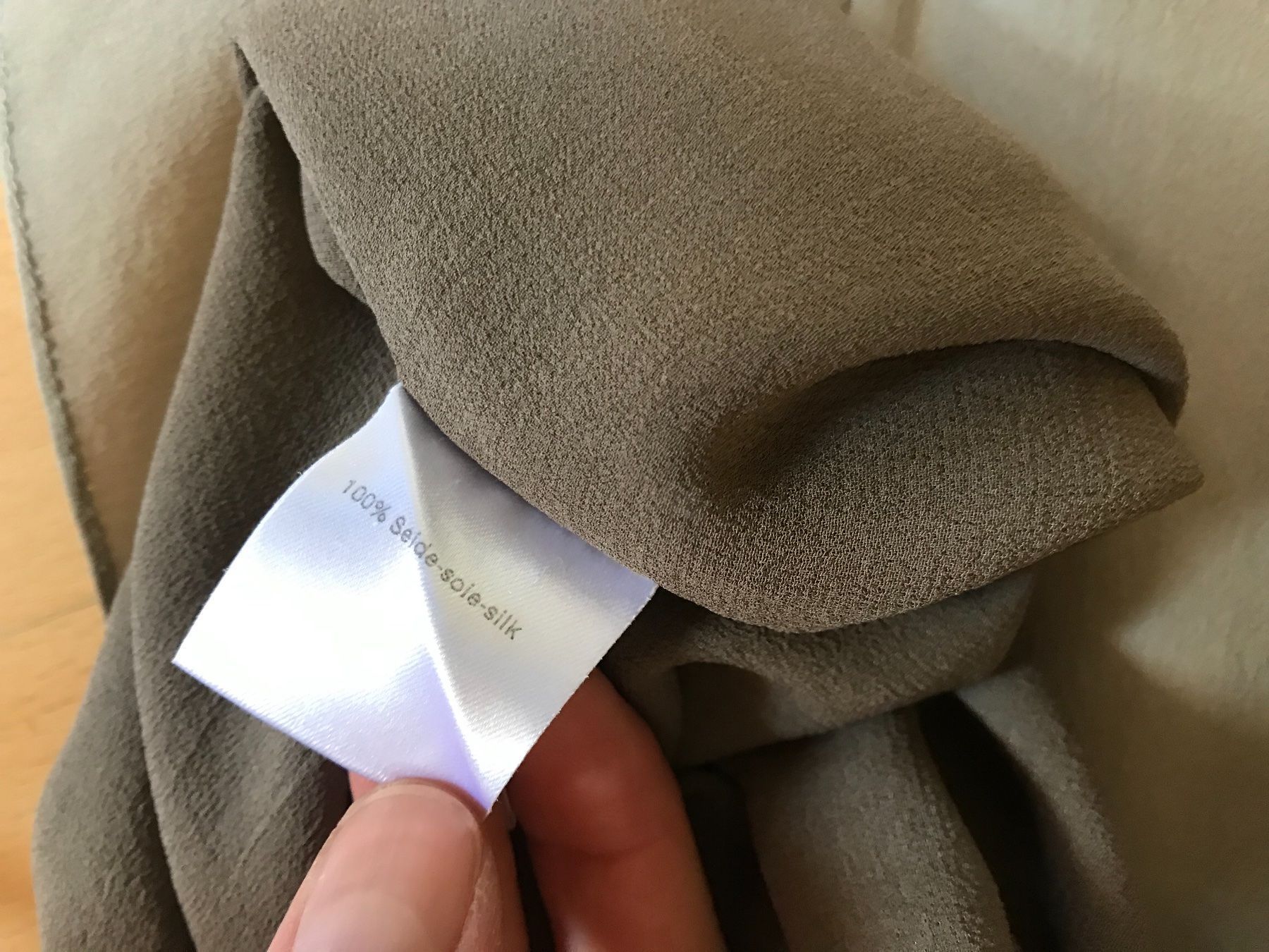 Akris Vestiti: Akris Kleid 34 Seide – Usato da Zürich venduto da kon_d5nh 5