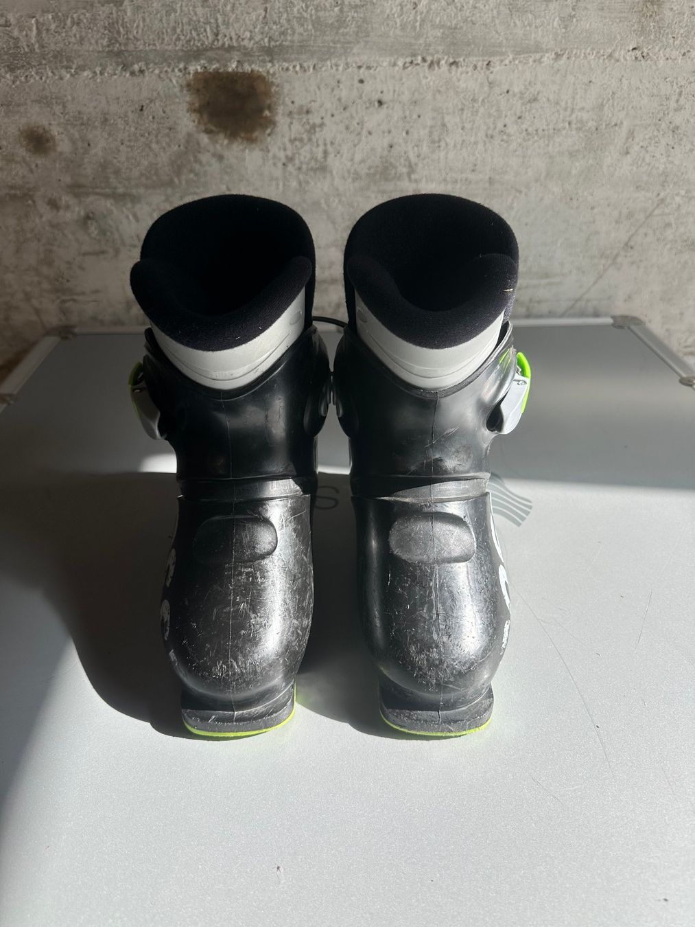 Rossignol Scarpe per ragazzi: Rossignol Kinder Skischuhe 22.5 / Gr. 36 – Usato da Emmenbrücke venduto da karkarkar 3