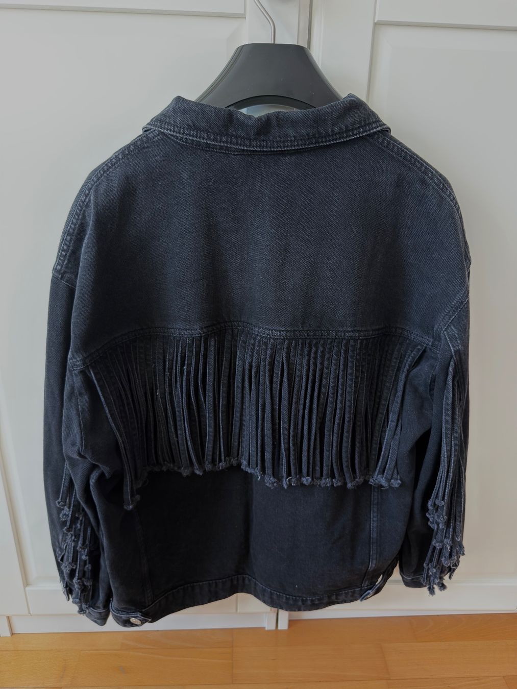 Hugo Boss Giacche: HUGO new jeans jacket S oversize – Nuovo (secondo la descrizione) da Thalwil venduto da Iconicfashion 2