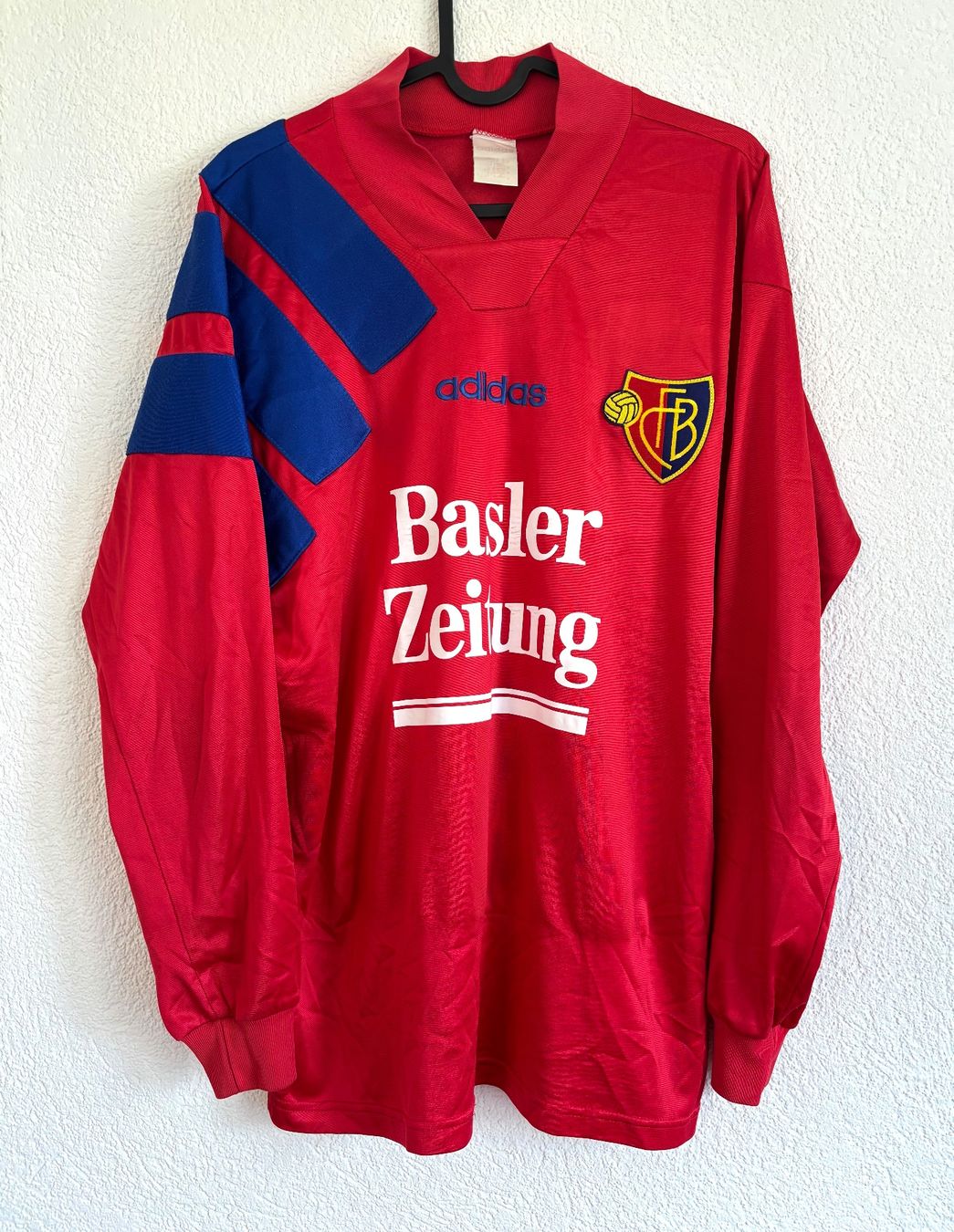FC Basel Canottiere & Pantaloni: FC Basel Trikot FCB 1996 – Usato da Münchenstein venduto da Casstore